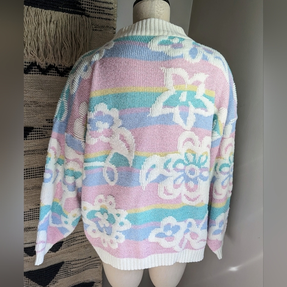 Vintage 80s 90s Pastel Flower & Stripe mock neck sweater size L - Picture 3 of 4